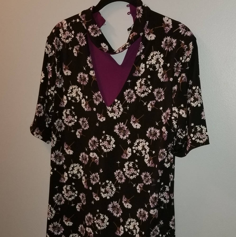 Whie House Black Market Dress